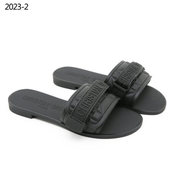 CHRISTIAN DIOR 2023-2 DIOREVOLUTION SLIDE (V) - Gambar 2